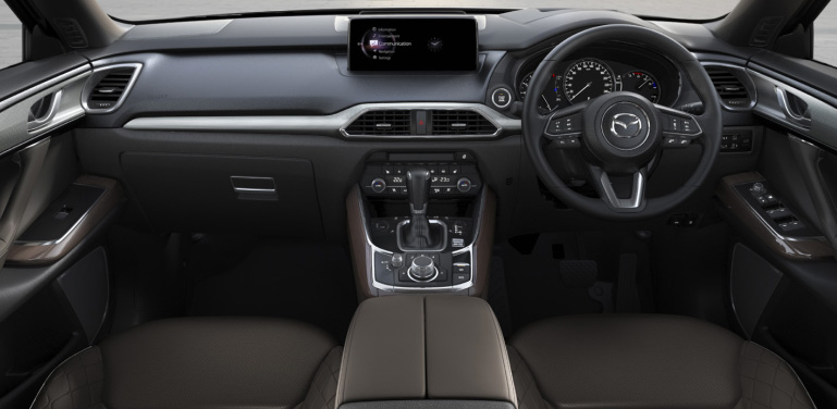 INTERIOR TRIMS AND CRAFTSMANSHIP